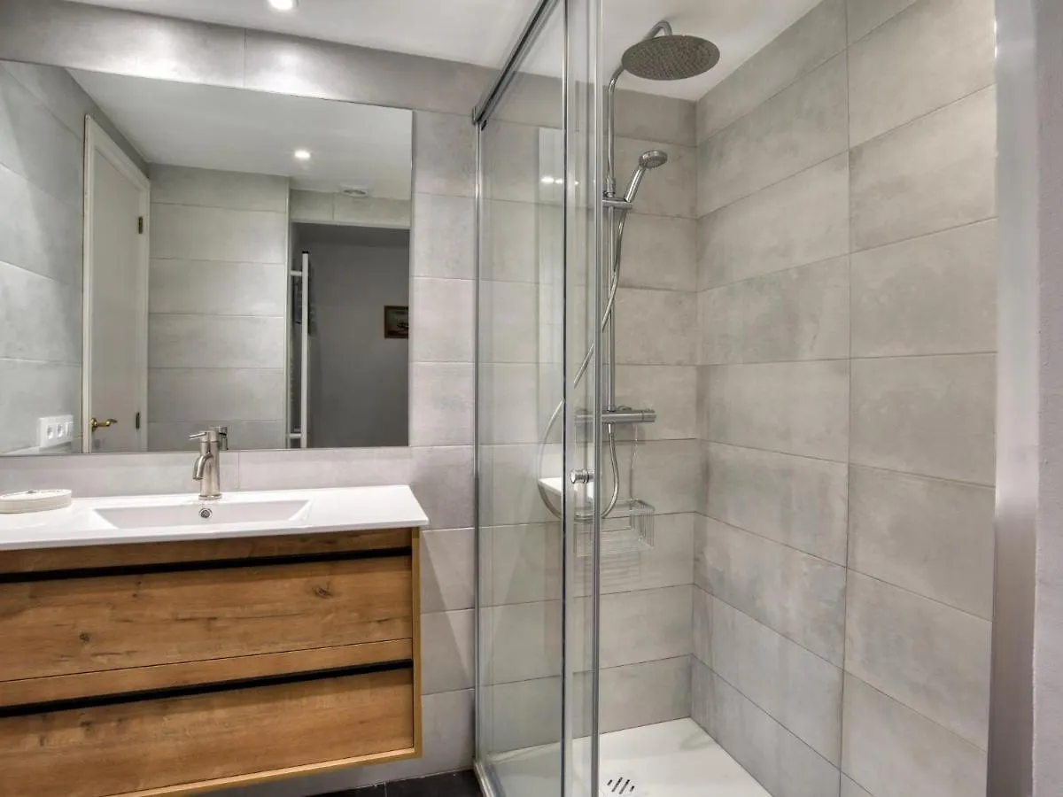 アパート Nardos Apartament Reformat Amb Encant Per 5 Persones A 10 Minuts De La Platja プラヤ・デアロ スペイン